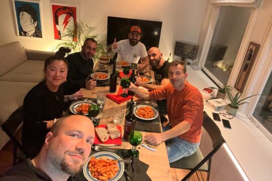 Authentic Italian Dinner in Cozy Canal Home