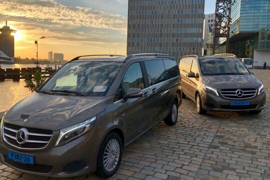 Private transfer to/from Schiphol airport to The Hague area