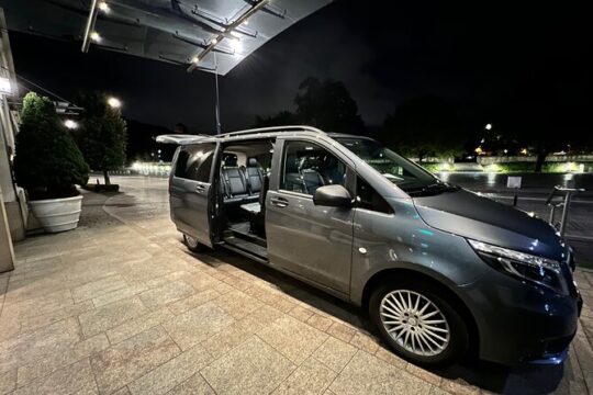 Private Krakow to or from Airport Transfer