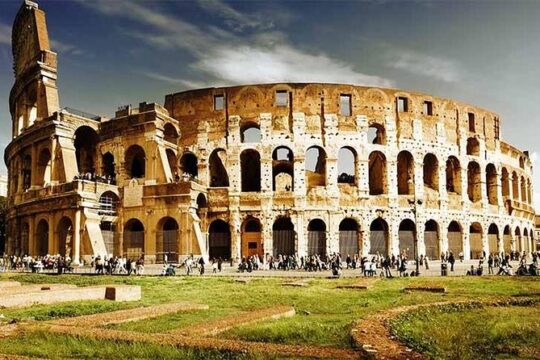 Colosseum and Roman Forum Private Tour