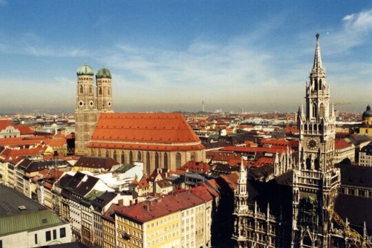 Private Transfer from Munich to Prague