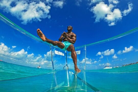 Private Tour Isla Mujeres excursion in Transparent Boat