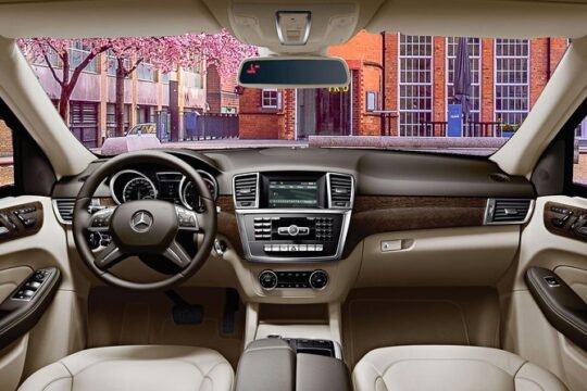 Birmingham Private Transfer from Birmingham city centre to Birmingham Airport