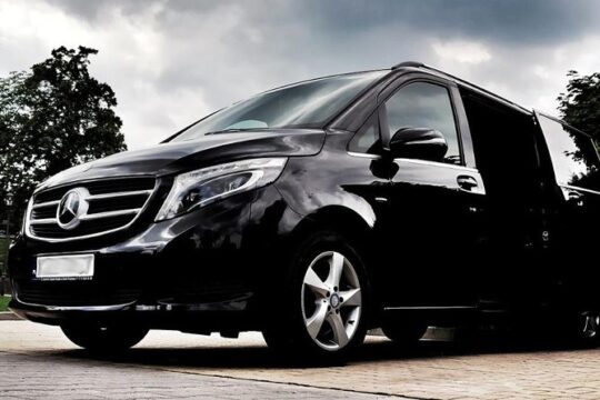 Zakopane: Private Transfer to Krakow