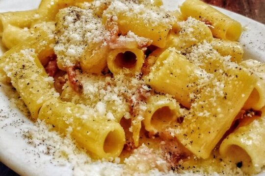 Experience Food, Wine and Local Life in Rome