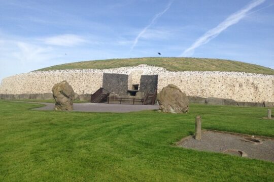 Newgrange and The Boyne Valley Tour