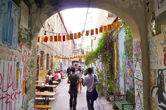 The Real Berlin Walking Tour: Art, Food and Counterculture
