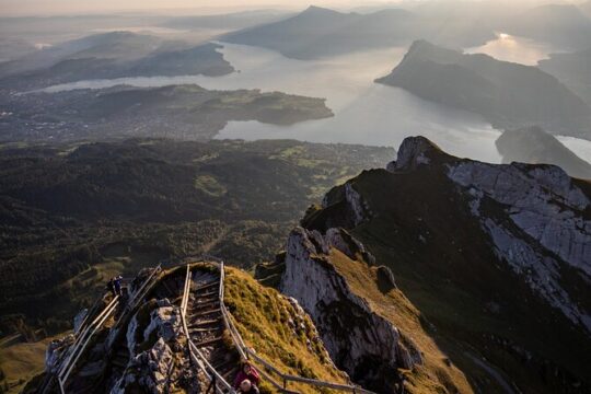 Mount Pilatus Golden Day Trip with Gondola and Cruise in Zurich