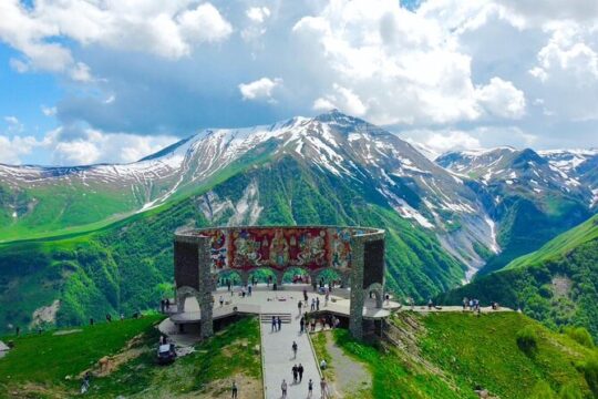 Private Kazbegi and Gudauri Mountain Tour