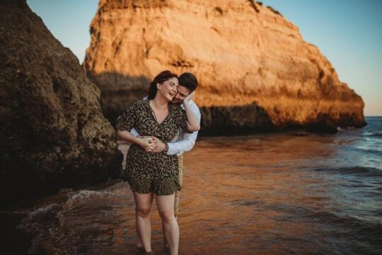 Private Photo Session with a Local Photographer in Cascais