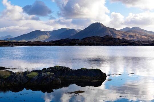2-Day Western Ireland Tour from Dublin:Including Galway and Cliffs of Moher