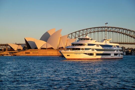 Sydney Harbour Sunset Dinner Cruise from Circular Quay