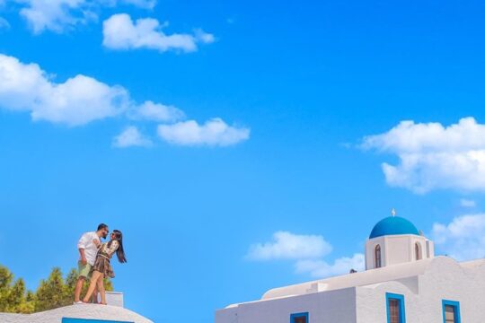 Santorini Instagram Photoshoot By Local Professionals