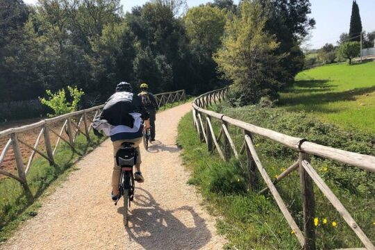 Family ebike tour in Valle d'Itria and tasting of typical products