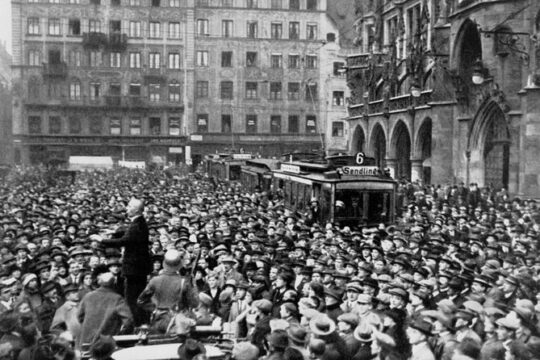 11 places on the trail of the Nazi era - self-guided tour