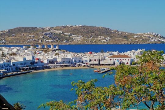 Private tour of the best of Mykonos - Sightseeing, Food & Culture with a local