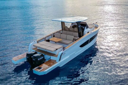 Skiathos Luxury Cruise: Full Day Private Trip to Sporades Islands