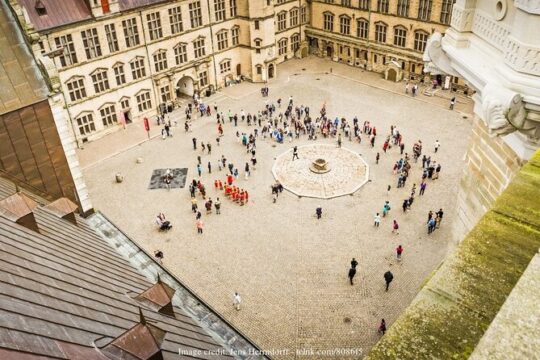 Frederiksborg & Kronborg Castles: Private Day Trip