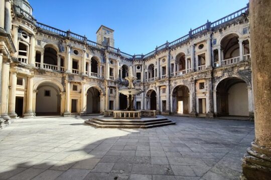 Templar Heritage Private Tour in Tomar and Almourol from Lisbon