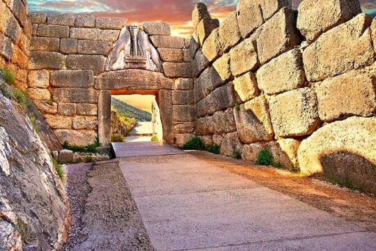3 days Spanish guided tour in Epidaurus, Mycenae, Olympia, Delphi