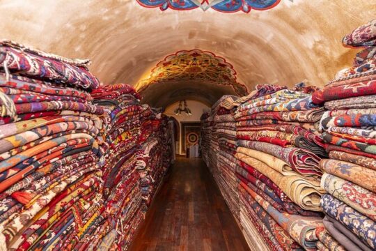 Carpet Shopping Adventure at Istanbul Historic Carvansarai