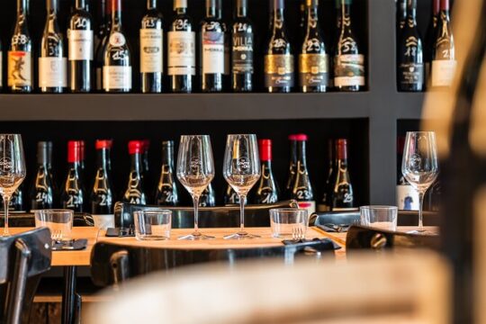 Private Wine Tasting in the Heart of Paris