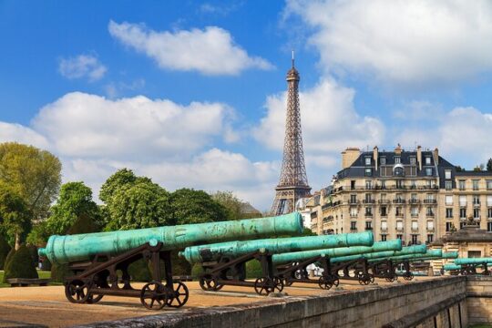 World War II in Paris Private Tour with Les Invalides Museum