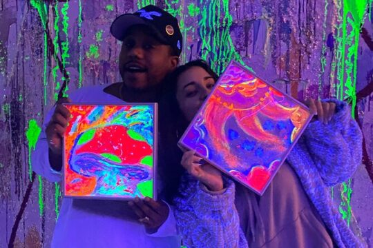 Special Slime-In-Dark Drawing Class in New York