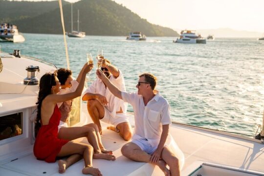 Caldera Catamaran Sail and Swim Tour with Lunch