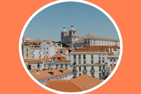 Lisbon Caravel Tour with Electric Tuk Tuk and Professional Guide