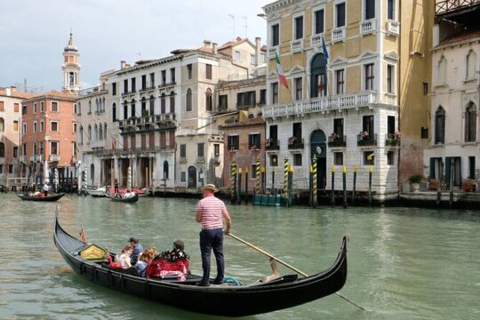 Venice Gondola Ride Walking Tour