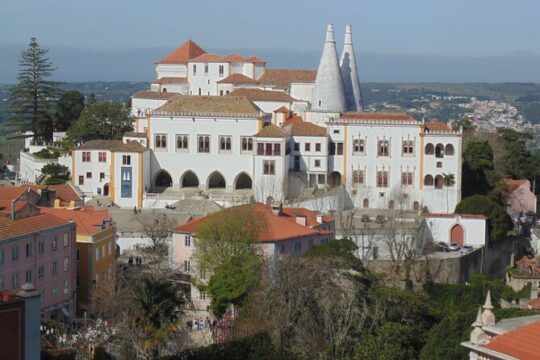 Private Sintra and Portugal's Oldest Palace Tour