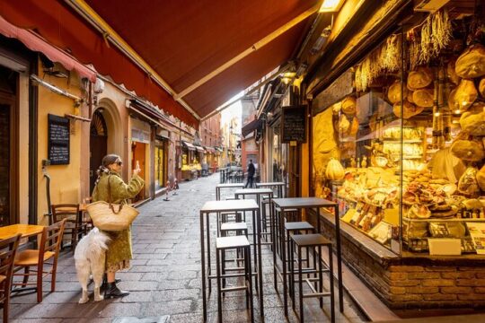 Bologna Small Group Walking Tour