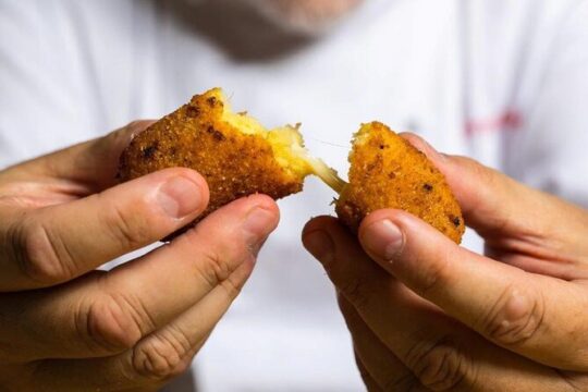 Streets Eats in Trastevere: The Secret Rome Private Food Tour