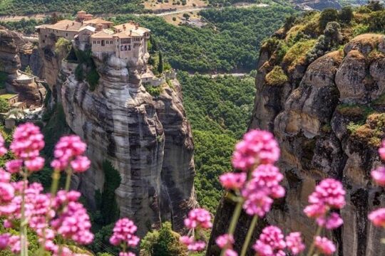 3-Day Tour: Mycenae, Epidaurus, Nafplio, Delphi, Meteora With 4* Hotel Included