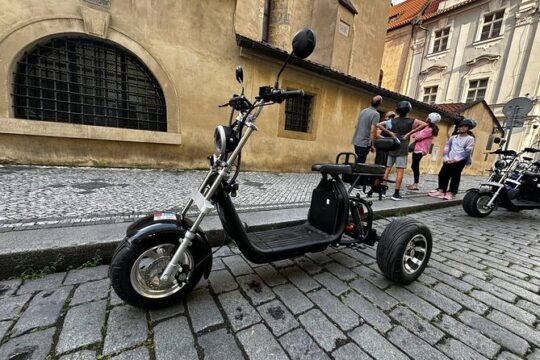 2 Hours Fun Trike Tour in Prague with Guide