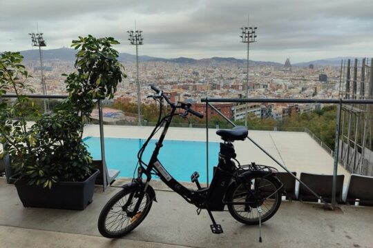 Montjuïc Guided e-Bike Tour with Tapas from Barcelona