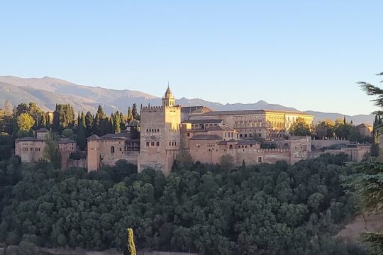 Guided tour to La Alhambra and Granada from the Costa del Sol