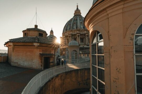 A day in the life of Vatican City - Private tour with a local