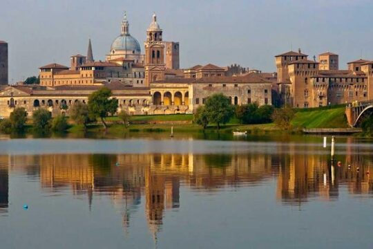 Mantua and Ferrari City Day Trip from Verona