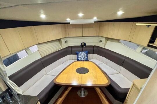 Private 37ft Yacht Cruise on Mayarita with Beers and Sodas