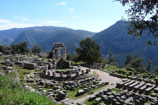 Delphi All Day Tour Private Car or Van