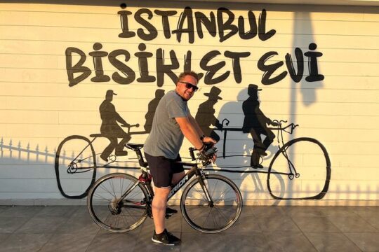 3-Hour Private Bike Tour in Istanbul