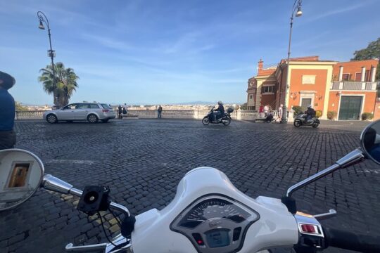 Rome Vespa Tour