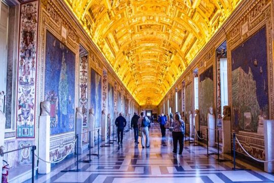 Skip-the-Line Tour in Vatican Museums and Sistine Chapel