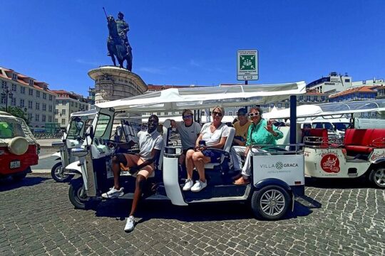 Lisbon Half Day Sightseeing Tour on a Private Eco Tuk Tuk