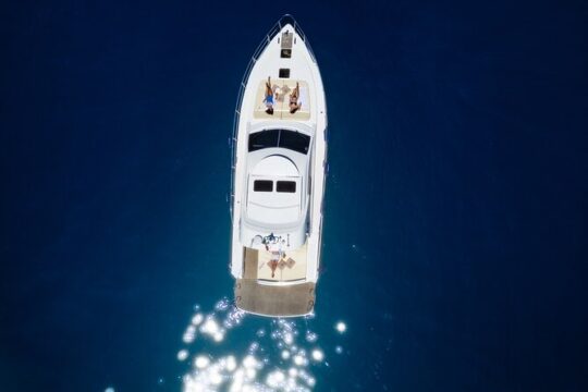 Private Tour of the Island of Capri by Yacht