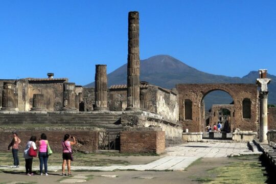 Shore Excursions: explore the Ancient city of Pompeii from Naples
