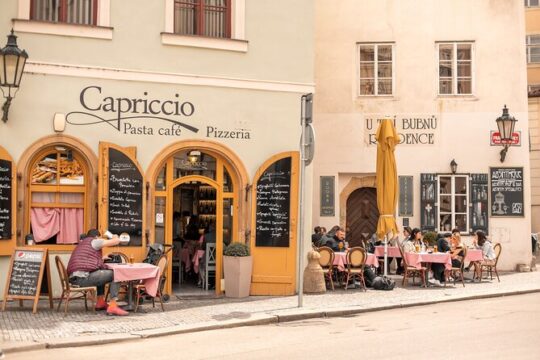 Private Food Tour: The 10 Tastings of Prague With Locals