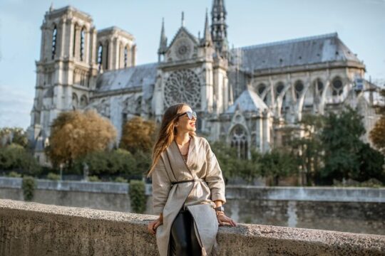 Paris Professional Photoshoot at Notre Dame
